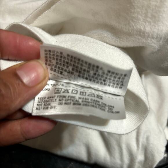 KAWS x Peanuts Woodstock Shirt Uniqlo Pocket Patch Skater Basic Snoopy Kidcore - Picture 12 of 13